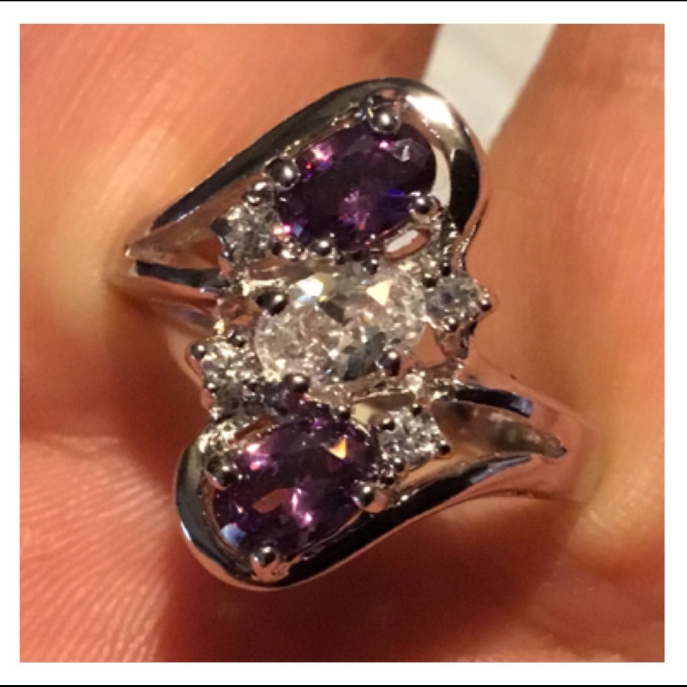 Radiant Purple Clear Gem Rhodium Ring - Picture 2 of 13